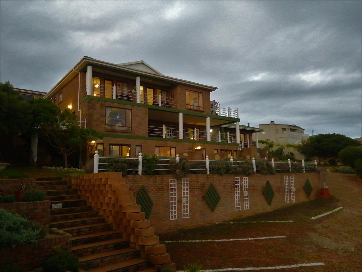 Amzee Bokmakierie Guest House Dana Bay Dış mekan fotoğraf