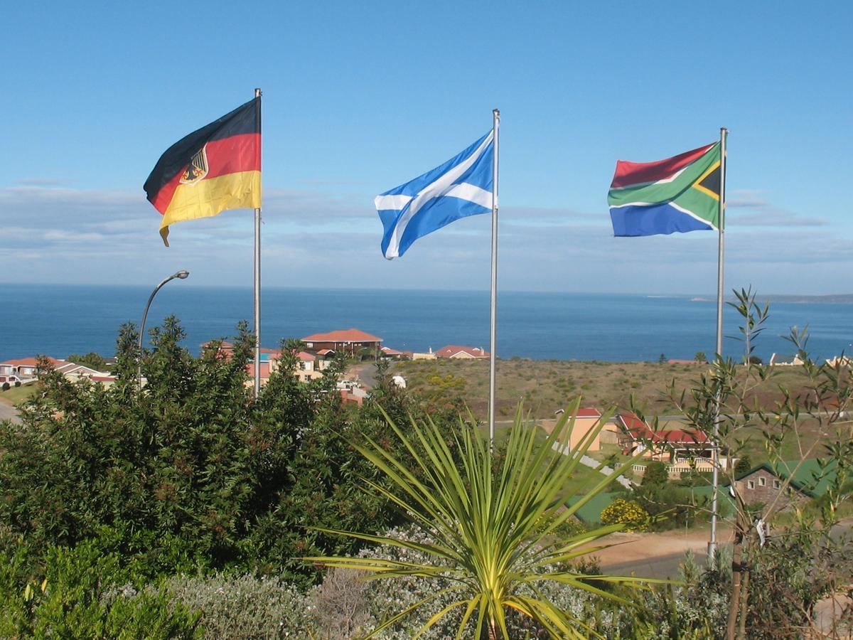 Amzee Bokmakierie Guest House Dana Bay Dış mekan fotoğraf